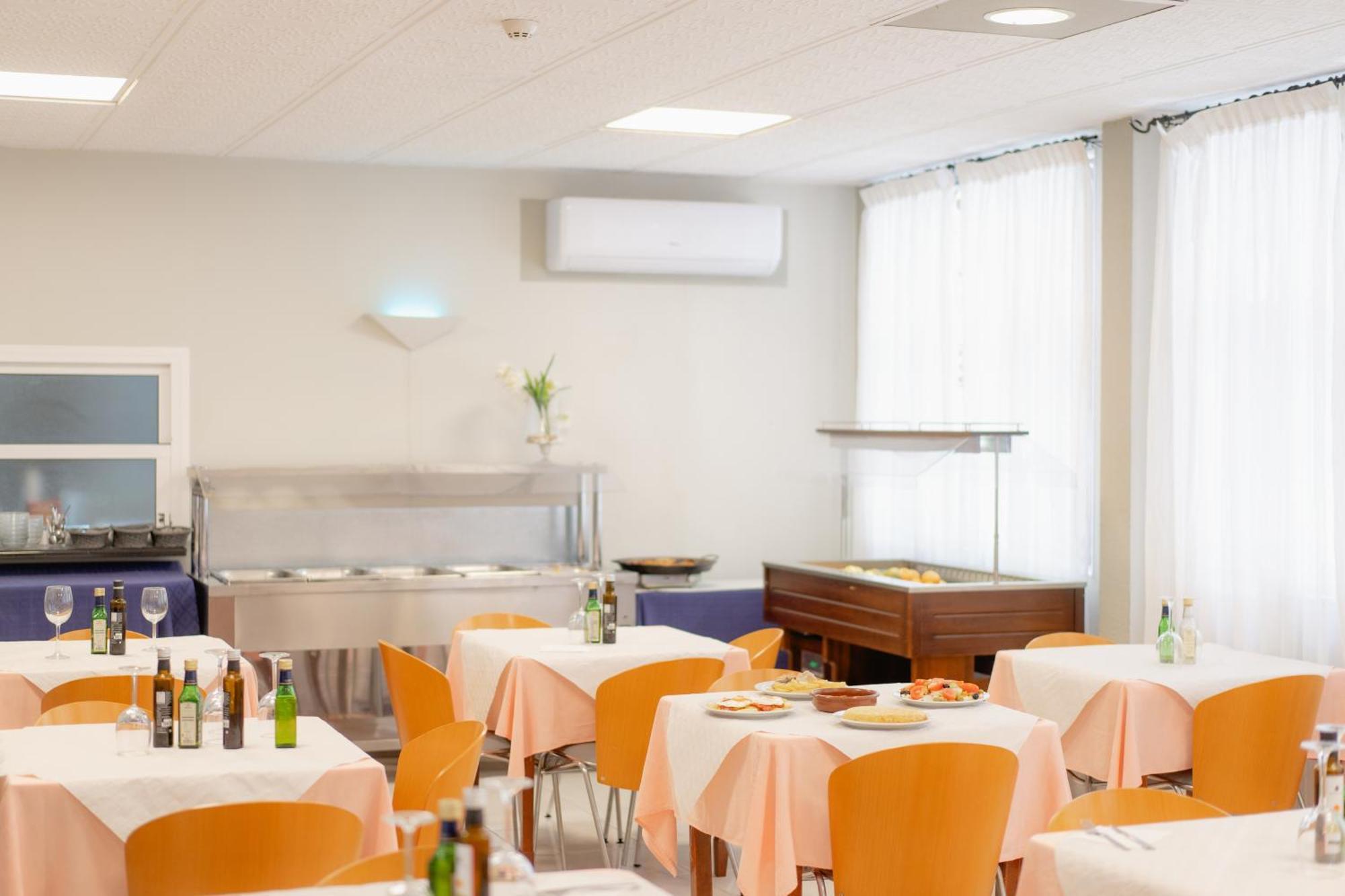 Hotel Santa Faz (Adults Only) เบนิดอร์ม ภายนอก รูปภาพ