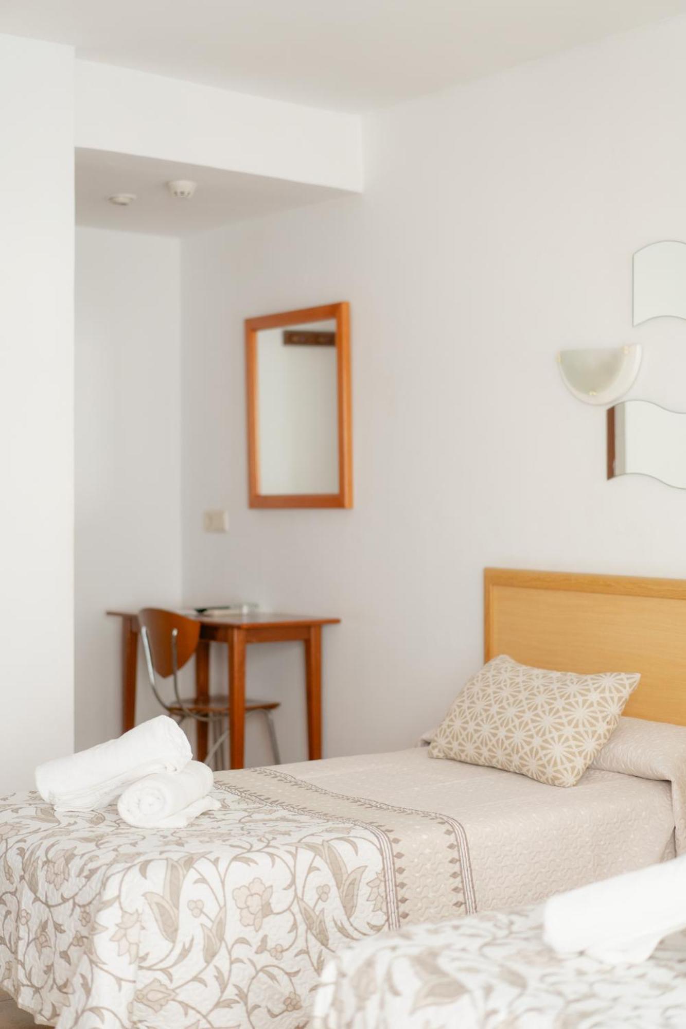 Hotel Santa Faz (Adults Only) เบนิดอร์ม ภายนอก รูปภาพ
