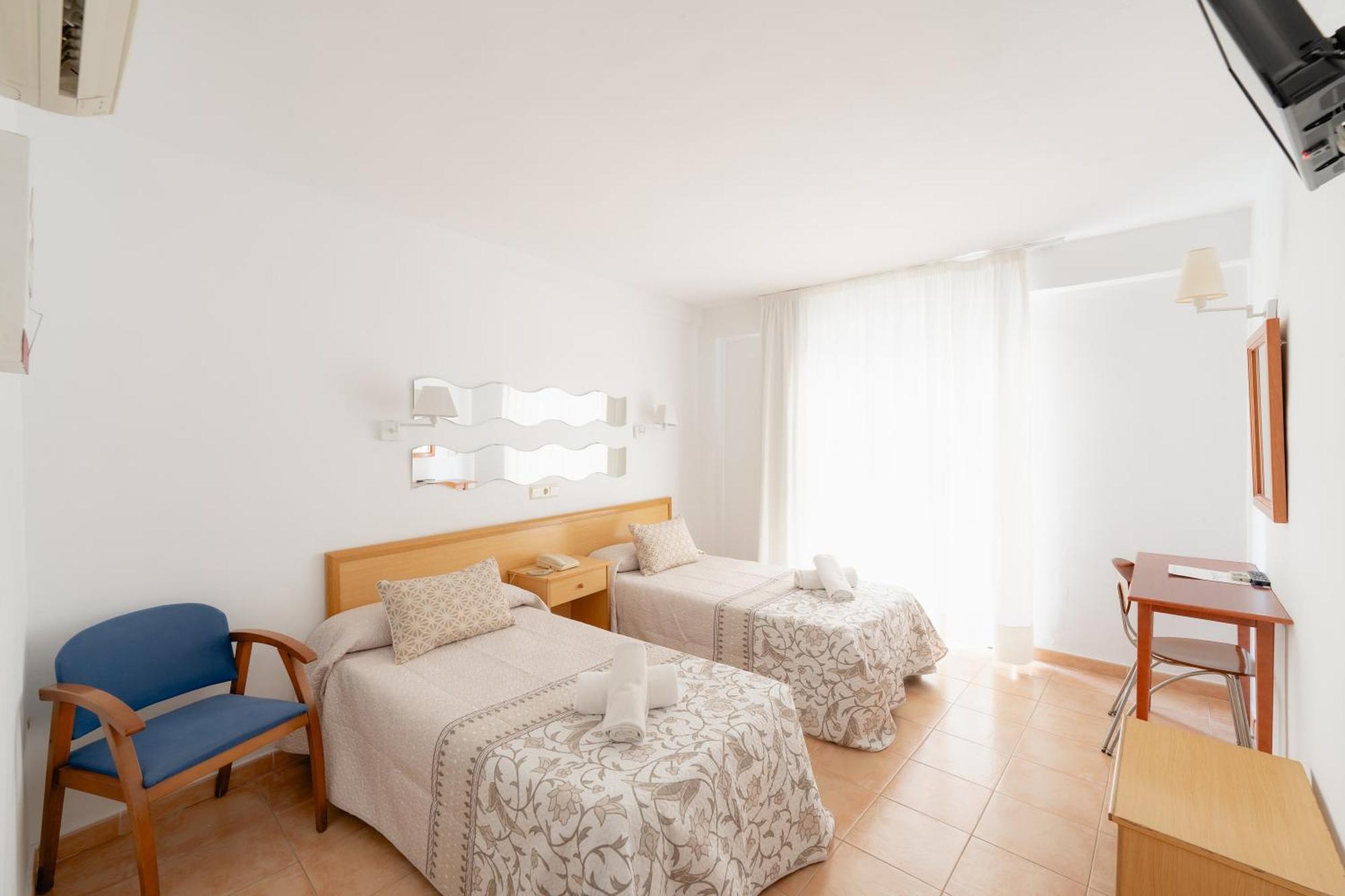 Hotel Santa Faz (Adults Only) เบนิดอร์ม ภายนอก รูปภาพ