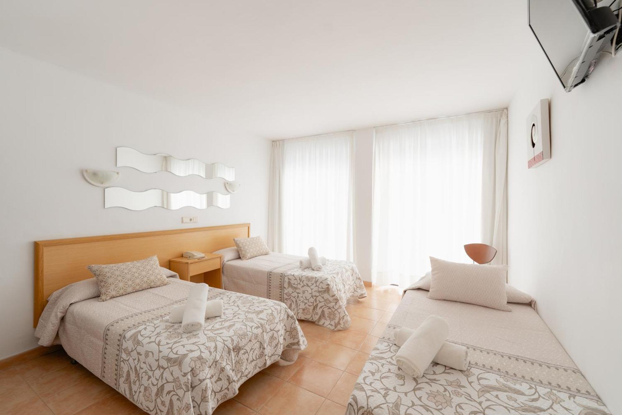 Hotel Santa Faz (Adults Only) เบนิดอร์ม ภายนอก รูปภาพ