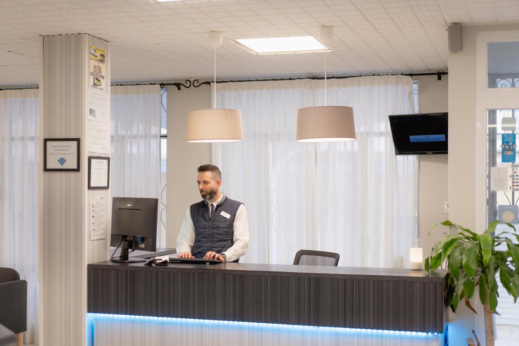 Hotel Santa Faz (Adults Only) เบนิดอร์ม ภายนอก รูปภาพ