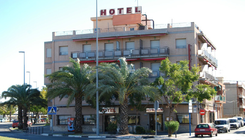 Hotel Santa Faz (Adults Only) เบนิดอร์ม ภายนอก รูปภาพ