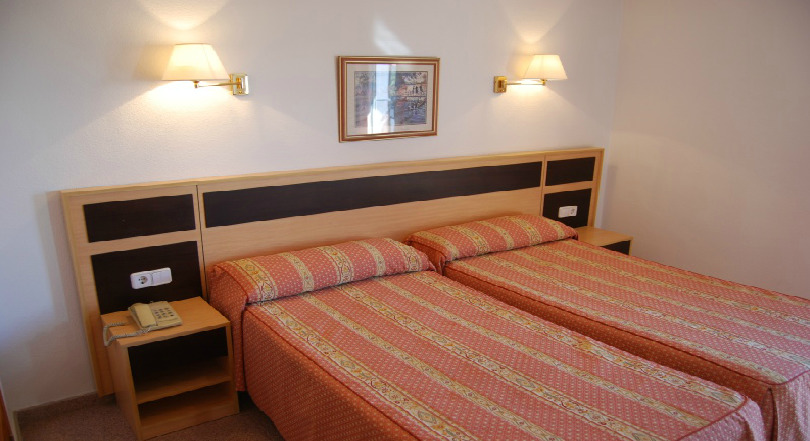Hotel Santa Faz (Adults Only) เบนิดอร์ม ภายนอก รูปภาพ